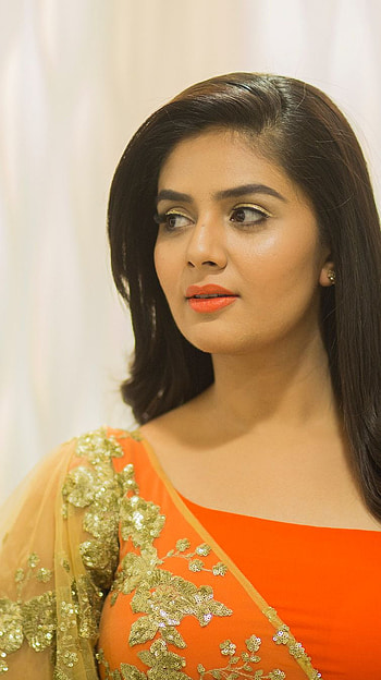 Sreemukhi, telugu actress, model HD phone wallpaper