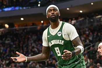 Bobby Portis Jr. - Milwaukee Bucks NBA Action, basketball, Milwaukee Bucks, NBA, Bobby Portis Jr. HD wallpaper