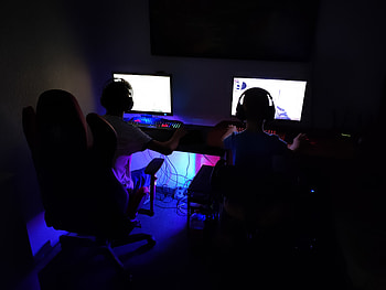 Gaming room, play, magenta, computer, game, pc, neon, cool, cs:go HD wallpaper