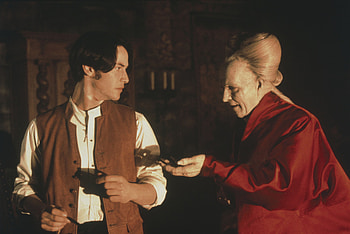 Keanu Reeves, Acted in Dracula, Dynamic on-screen duo, Memorable chemistry HD wallpaper