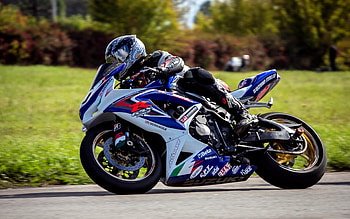 Suzuki GSX-R bike HD wallpaper