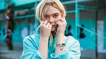 Elle Fanning, Jacket, Blonde Actress, Celebrity HD wallpaper