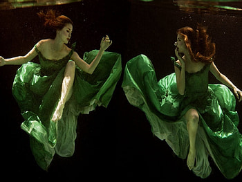 Underwater fashion, fashion, breath hold, graphy, green, underwater, women, dress HD wallpaper
