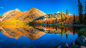 Californian Autumn, reflection, water, fall, trees, colors, sky, usa HD wallpaper
