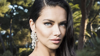 Adriana Lima, Model spotlight, Victoria's Secret Angel, Celebrity fashion HD wallpaper