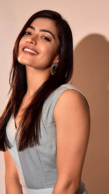 Rashmika mandanna, telugu actress HD phone wallpaper