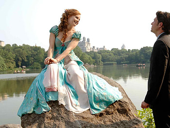 giselle Robert enchanted, enchanted, disney movie HD wallpaper