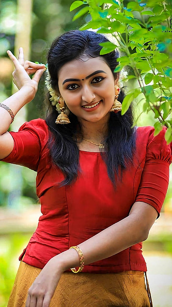 Devi unnimaya, malayalam actress HD phone wallpaper