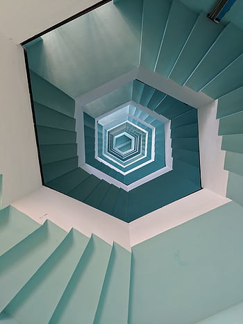 Vertical view of a geometric stairwell with a blue pattern in Puducherry, India. HD phone wallpaper