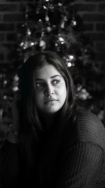 Manjima mohan, multilingual actress HD phone wallpaper