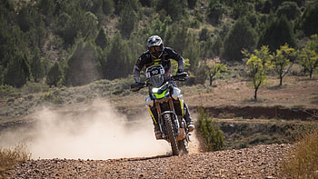 Triumph Tiger 900 Rally Pro For Adventure Bike Enthusiasts, Triumph Tiger 900 Rally Pro, vehicle, Triumph Tiger 900 HD wallpaper
