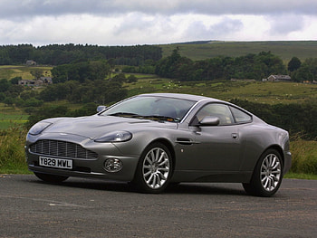 Auto, Nature, Aston Martin, Cars, Grey, Side View, V12, Vanquish, 2001 HD wallpaper