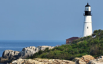 Lighthouse in Maine, USA, Maine, lighthouse, America, rocks, ocean HD wallpaper