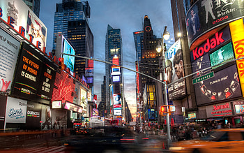 New York City streets, Energetic atmosphere, Tourist favorite, Vibrant colors HD wallpaper