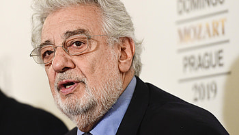 Placido Domingo, MeToo debate, Sexual harassment allegations, Operatic world HD wallpaper
