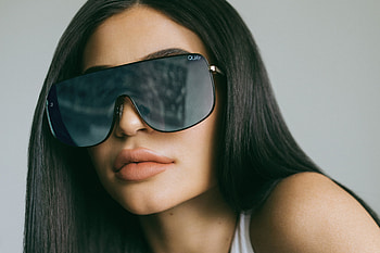 Kylie Jenner Quay hoot , kylie-jenner, celebrities, girls, model, sunglasses HD wallpaper
