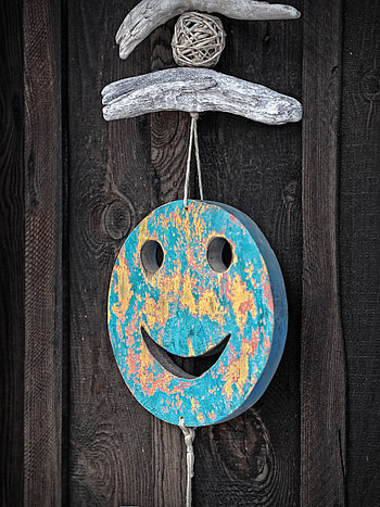 Miscellanea, Miscellaneous, Wood, Wooden, Smile, Decoration, Emoticon, Smiley HD phone wallpaper