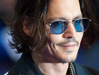 Johnny Depp, sunglasses, man, smile, actor, face, male HD wallpaper