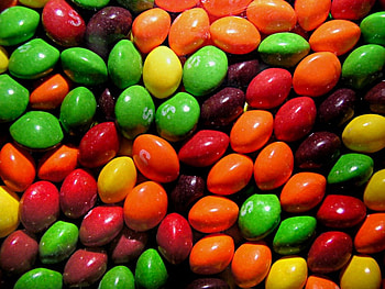 Skittlies!, kool, skittle, fun, candy HD wallpaper