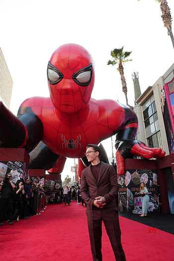 Tom Holland, Red Carpet HD phone wallpaper