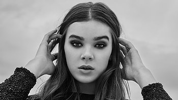 Hailee Steinfeld Moncohrome , hailee-steinfeld, celebrities, girls, music, monochrome, black-and-white HD wallpaper