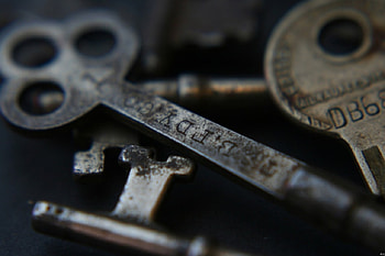 Keys, Key, Old Keys, Old Key, Old HD wallpaper