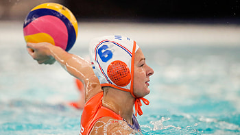 Sabrina van der Sloot, Water Polo HD wallpaper