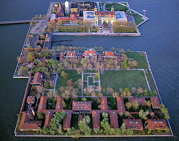 Aerial Ellis Island, Stephen Wilkes Gallery, Gadcollection Paris, Travels HD wallpaper