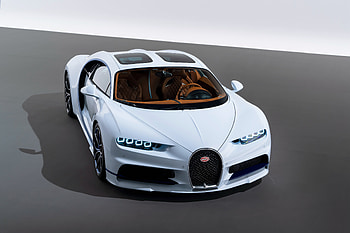 Bugatti Chiron Sky View 2018, bugatti-chiron-sky-view, bugatti-chiron, cars, 2018-cars HD wallpaper