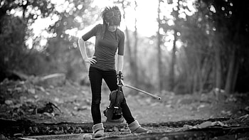 Lindsey Stirling Monochrome, girls, music, lindsey-stirling, monochrome, black-and-white HD wallpaper
