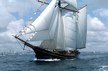 Topsail Schooner, Jacob Meindert Olivier HD wallpaper