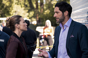 Lauren German, Tom Ellis, Deckerstars, TV Guide HD wallpaper