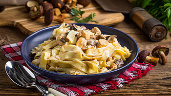 Fettuccine alfredo in , Pasta indulgence, Pasta backgrounds, Alfredo delight HD wallpaper