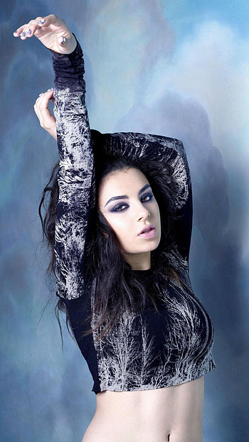 Charli XCX , Top backgrounds, High-quality visuals HD phone wallpaper