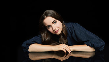 Sarah Desjardins, blue eyes, pretty woman, brunette HD wallpaper