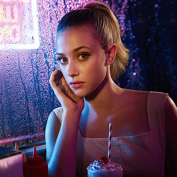 Betty Cooper In Riverdale, riverdale, tv-shows, betty-cooper HD phone wallpaper