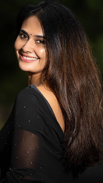 Kavya Gowda, kannada actress, saree beauty HD phone wallpaper