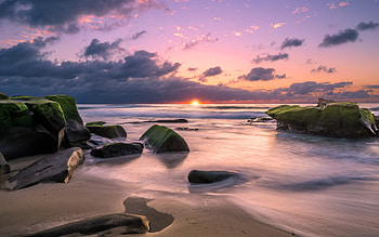 Sunset, sea, rocks, beach, clouds HD wallpaper