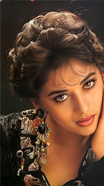 Madhuri Dixit, bollywood actress HD phone wallpaper