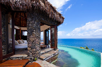 Secluded seven-star hotel, Private Laucala Island, Pacific ocean paradise, Luxurious escape HD wallpaper