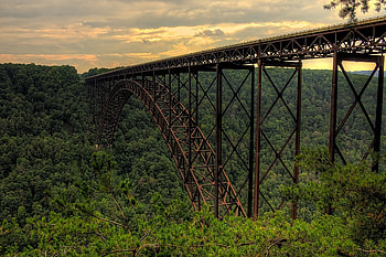 Virginia Travels - Forest railroad bridge, backgrounds HD wallpaper