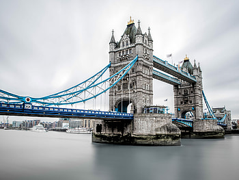 London Bridge, Tower Bridge, Londons defining landmark HD wallpaper