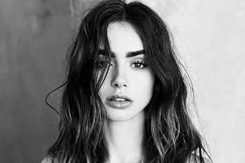 Lily Collins , Stunning background, Mesmerizing , Celebrity grace HD wallpaper