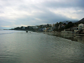 Malibu after the rain, pacific ocean, celebrity homes, malibu, beach HD wallpaper