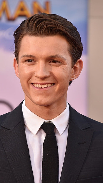 Tom Holland, Tom Hollywood Actor HD phone wallpaper