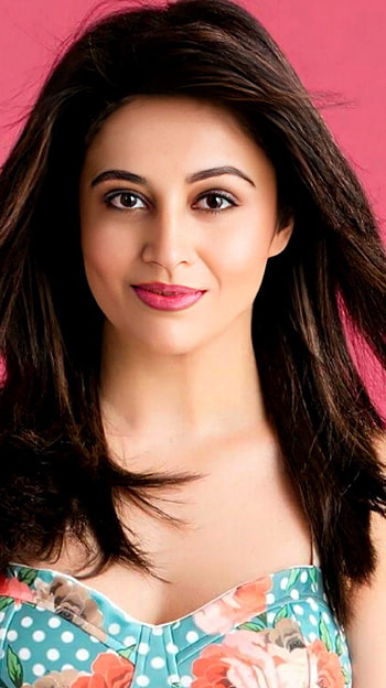 Neha pendse, marathi actress HD phone wallpaper