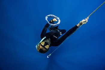 Successful PADI diver, Instructor interviews, Passion for diving, PADI Pros HD wallpaper