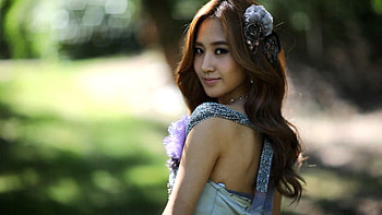 Kwon Yuri, Music queen, Girls Generation, Iconic star HD wallpaper