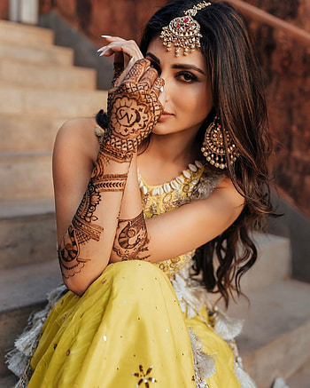 Mouni Roy, eye, graph HD phone wallpaper