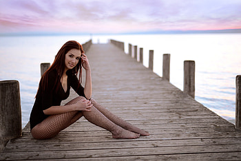 Girl Sitting On Pier, girls, model HD wallpaper